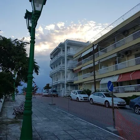 Halkidiki Sea * Nea Kallikrateia